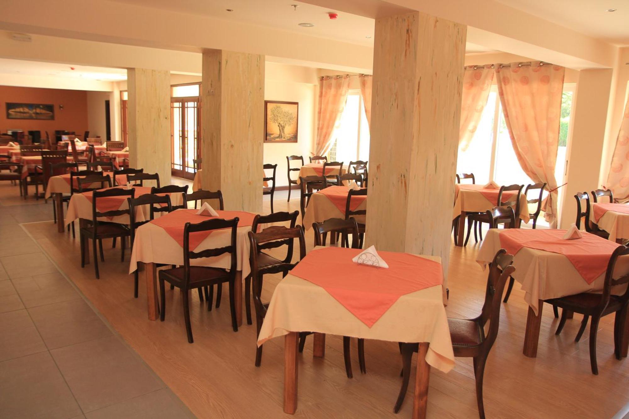 Fiori Hotel Gouvia Exterior photo